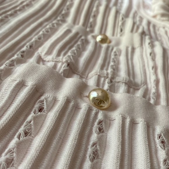 Chanel Coco logo Pearl Button Knit Cardigan, size fits S/M - Picture 6 of 10